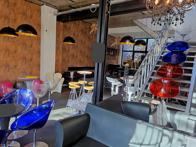 Complete set: design sofa 'bubble club' by kartell & starck - afbeelding 12 van  12