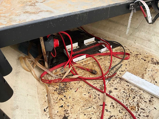 Complete vissersboot met honda buitenboordmotor + trailer (vaarklaar) - afbeelding 16 van  28