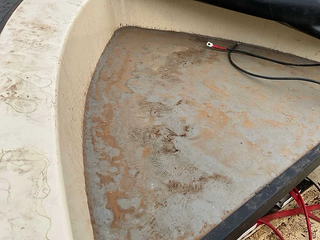 Complete vissersboot met honda buitenboordmotor + trailer (vaarklaar) - afbeelding 17 van  28