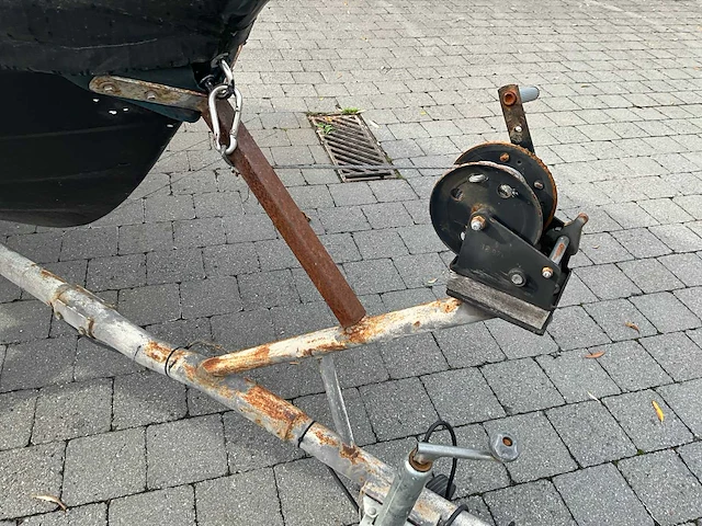 Complete vissersboot met honda buitenboordmotor + trailer (vaarklaar) - afbeelding 28 van  28