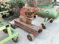 Compressor - draadsnijder - plaatschaar - buizenplooier - ijzerknipper - afbeelding 17 van  19
