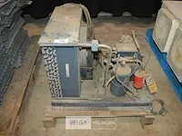 Compressor - zonder verdere gegevens - afbeelding 1 van  2