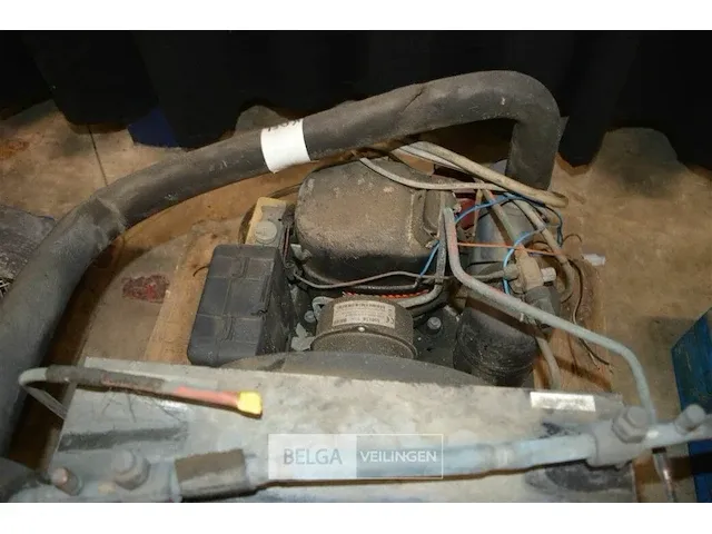 Compressor - zonder verdere gegevens - afbeelding 2 van  3
