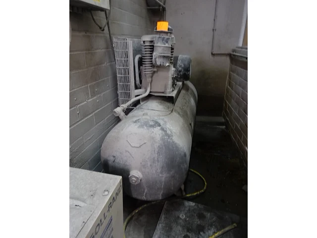 Compressor airpress + luchtdroger - afbeelding 1 van  5