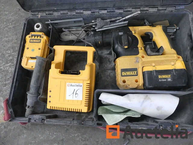 Compressor en klopboormachine - afbeelding 3 van  10