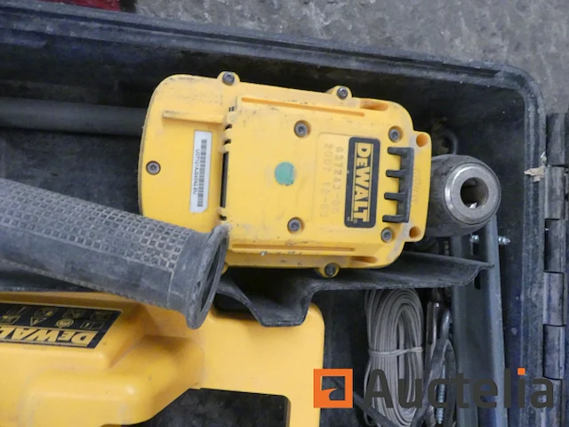 Compressor en klopboormachine - afbeelding 9 van  10