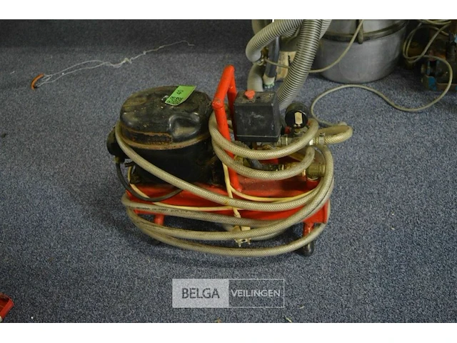 Compressor met bandenpomp - afbeelding 1 van  3
