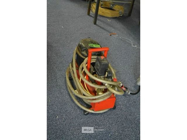 Compressor met bandenpomp - afbeelding 2 van  3