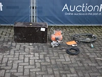 Compressor met uitrusting - afbeelding 1 van  1