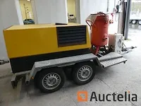 Compressor op aanhanger kaeser m42