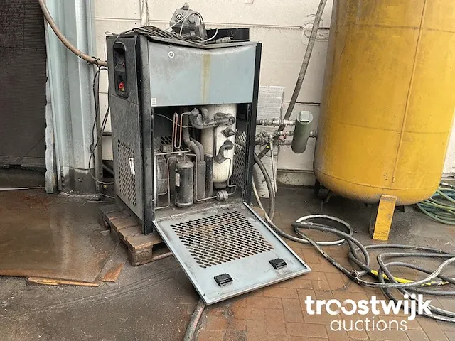 Compressor - afbeelding 1 van  5