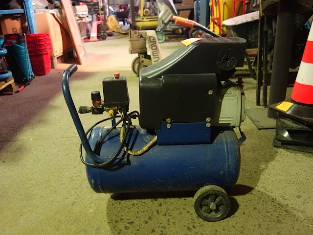 Compressor - afbeelding 1 van  4