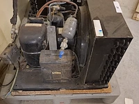 Compressor - afbeelding 1 van  2
