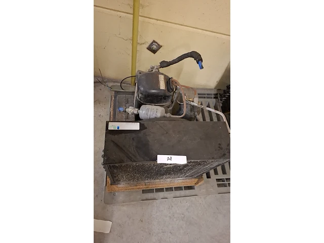 Compressor - afbeelding 2 van  2