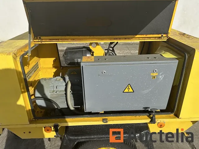 Compressoren atlas copco xas65 - afbeelding 19 van  23