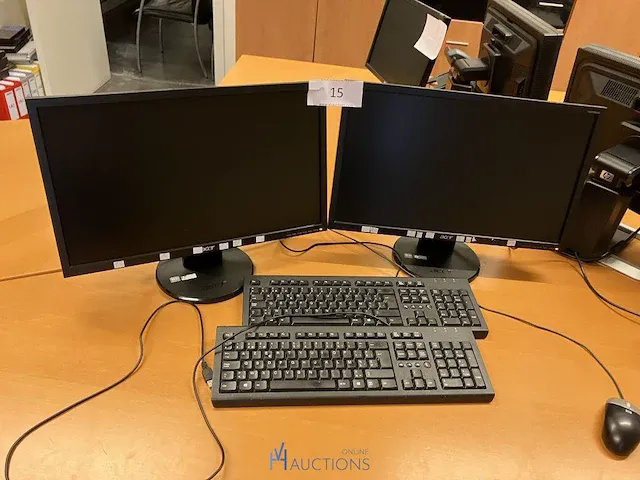Computer hp compleet met 2 schermen, 2 toetsenborden en muis - afbeelding 3 van  5