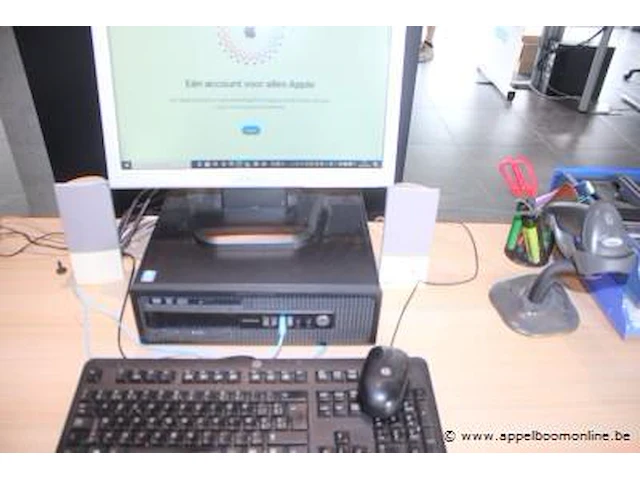 Computer hp, elitedesk plus tft scherm samsung, paswoord niet gekend - afbeelding 1 van  3