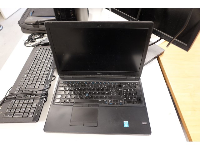 Computerconfiguratie - afbeelding 6 van  8