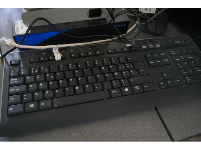 Computerensemble - afbeelding 4 van  4