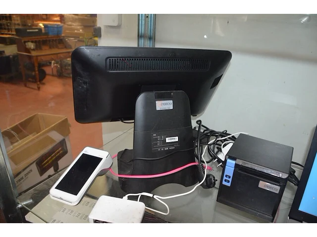 Computerkassa met touchscreen booq, labelprinter hendrickx, betaalterminal pax (12) - afbeelding 3 van  6