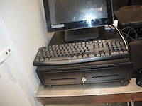 Computerkassa met touchscreen, toetsenbord, muis, geldlade, speakers, etiketprinter, printer epson xp2200, 2 betaalterminals - afbeelding 5 van  7