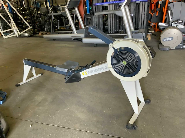 Concept 2 - model e - pm4 - rowing trainer - afbeelding 1 van  7