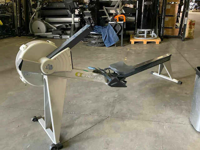 Concept 2 - model e - pm5 - rowing trainer - afbeelding 6 van  6