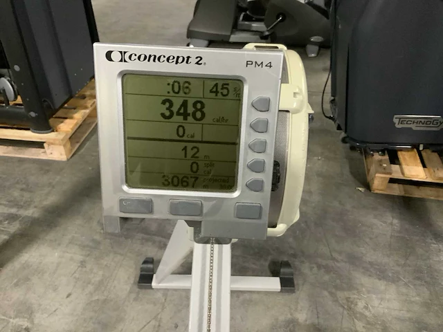 Concept 2 model e pm4 roeitrainer - afbeelding 4 van  7