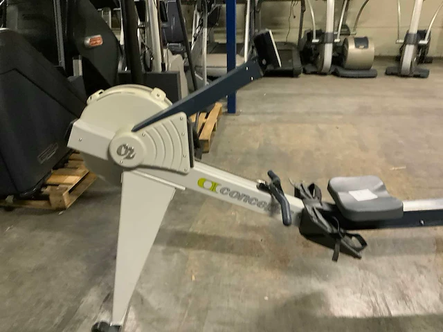 Concept 2 model e pm4 roeitrainer - afbeelding 6 van  7