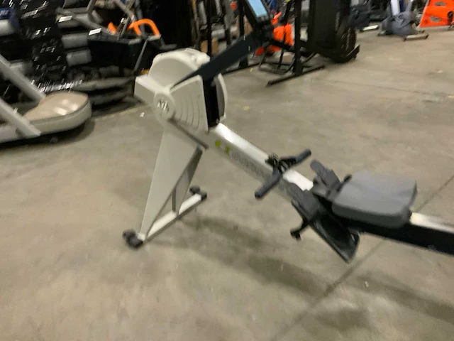 Concept 2 model e pm5 roeitrainer - afbeelding 6 van  6