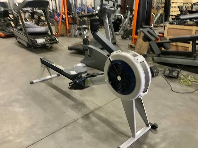 Concept 2 model e pm5 roeitrainer - afbeelding 6 van  8
