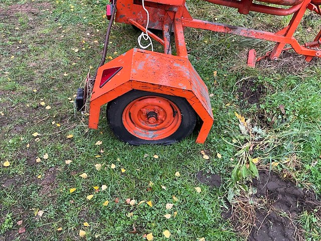 Concrete mixer - afbeelding 13 van  13