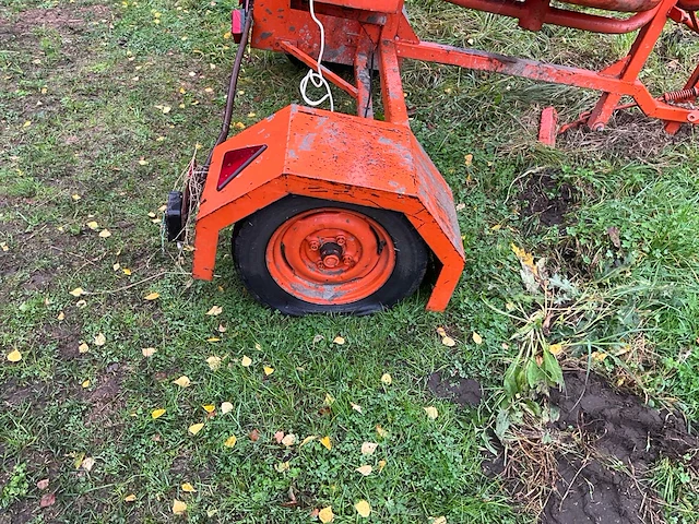 Concrete mixer - afbeelding 13 van  13
