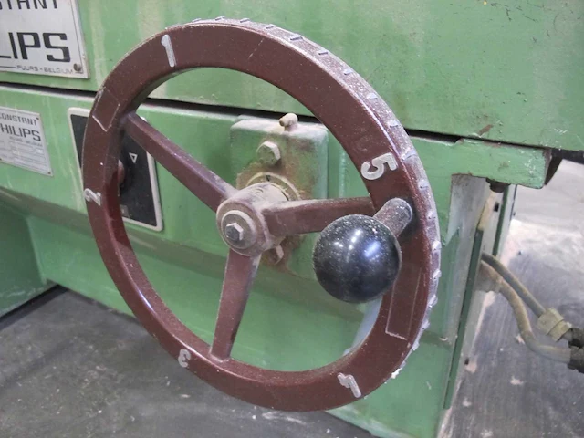 Constant philips f2 - formaatcirkelzaagmachine - afbeelding 2 van  14