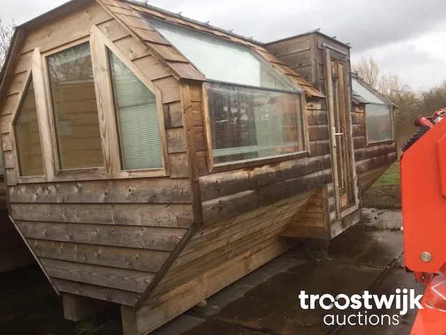 Constructie bijenraat vormige cottage - afbeelding 10 van  21