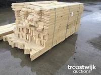 Constructie bijenraat vormige cottage - afbeelding 12 van  21