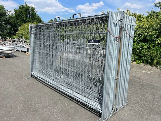 Construction fence - afbeelding 2 van  3