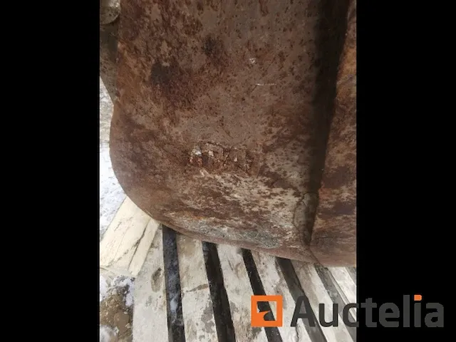 Construction / génie civil godet largeur 420mm axes 45mm bon état - afbeelding 1 van  8