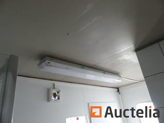 Container bureautafel/sanitair/garderobe portakabin - afbeelding 18 van  37