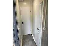 Container-cabine-mobiele woonunit-zorgunit-kantoorunit 33,6m2 - 12mx2,8m - afbeelding 49 van  65