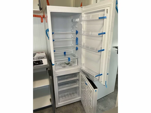 Container-cabine-mobiele woonunit-zorgunit-kantoorunit 33,6m2 - 12mx2,8m - afbeelding 20 van  65