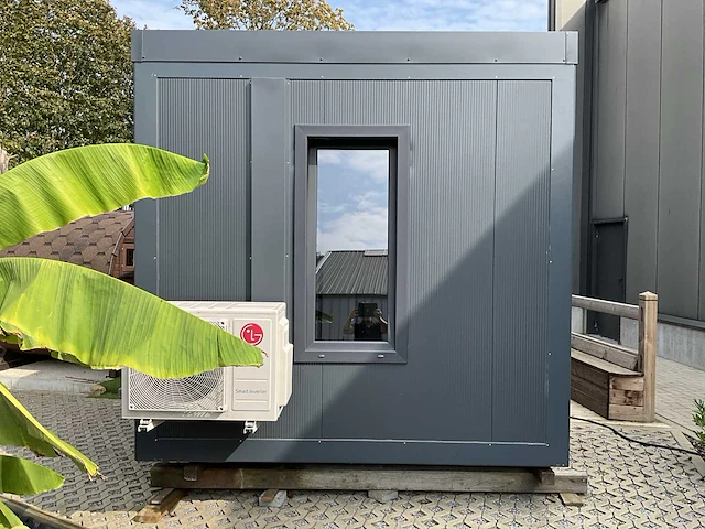 Container-cabine-mobiele woonunit-zorgunit-kantoorunit 33,6m2 - 12mx2,8m - afbeelding 12 van  65