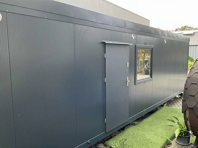 Container-cabine-mobiele woonunit-zorgunit-kantoorunit 33,6m2 - 12mx2,8m - afbeelding 64 van  65