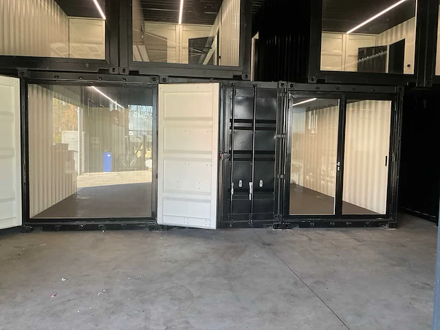 Container complex - afbeelding 12 van  86