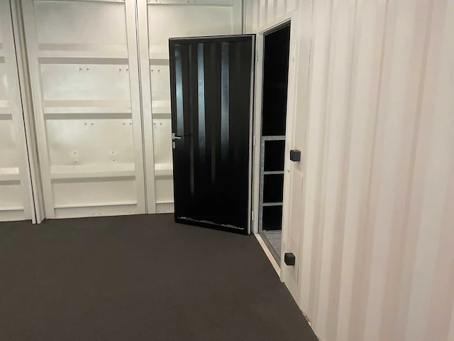 Container complex - afbeelding 63 van  86