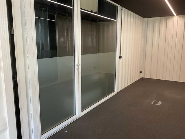 Container complex - afbeelding 75 van  86