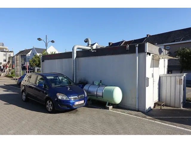 Container frietstation - afbeelding 3 van  6