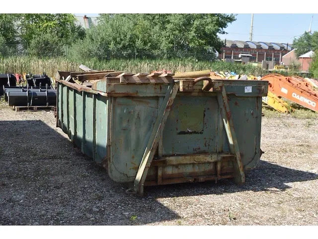 Container groen - afbeelding 1 van  1