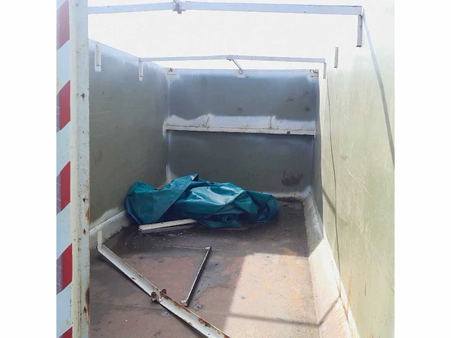 Container haaksysteem met afdekzeil - afbeelding 10 van  12
