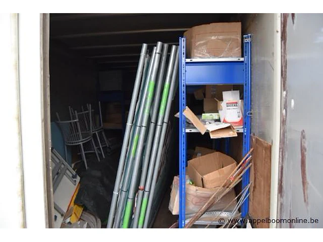 Container met inhoud - afbeelding 3 van  4